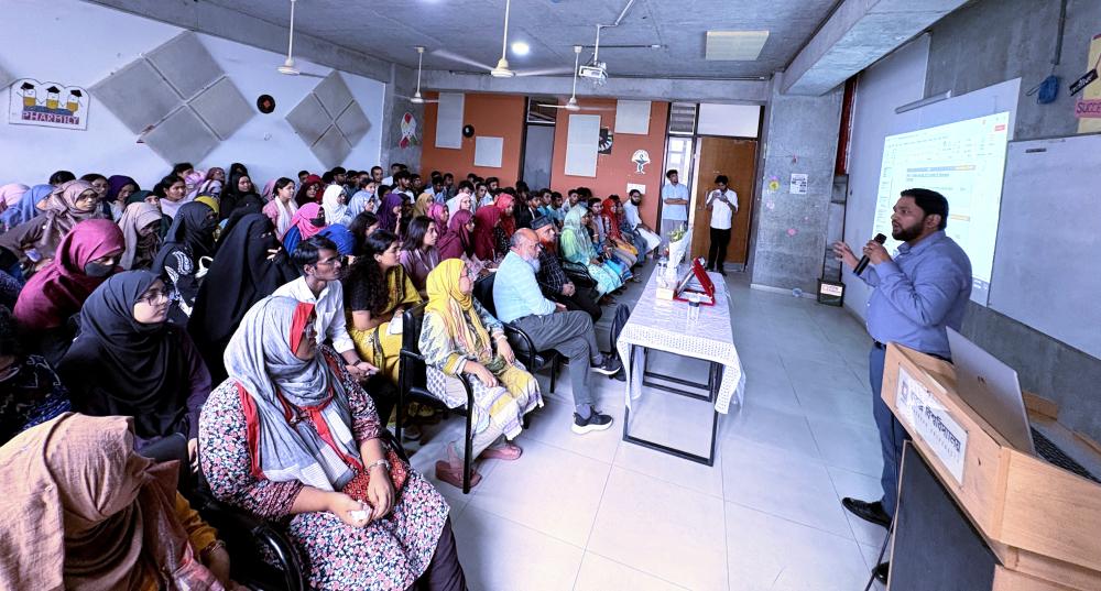 Department of Pharmacy, Varendra University Hosts Seminar on R&D and Quality Control in the Pharmaceutical Industry
